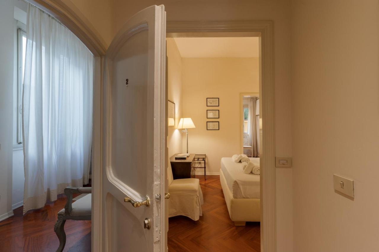 Big Apartment A Stone'S Throw From The Duomo Florencia Exterior foto