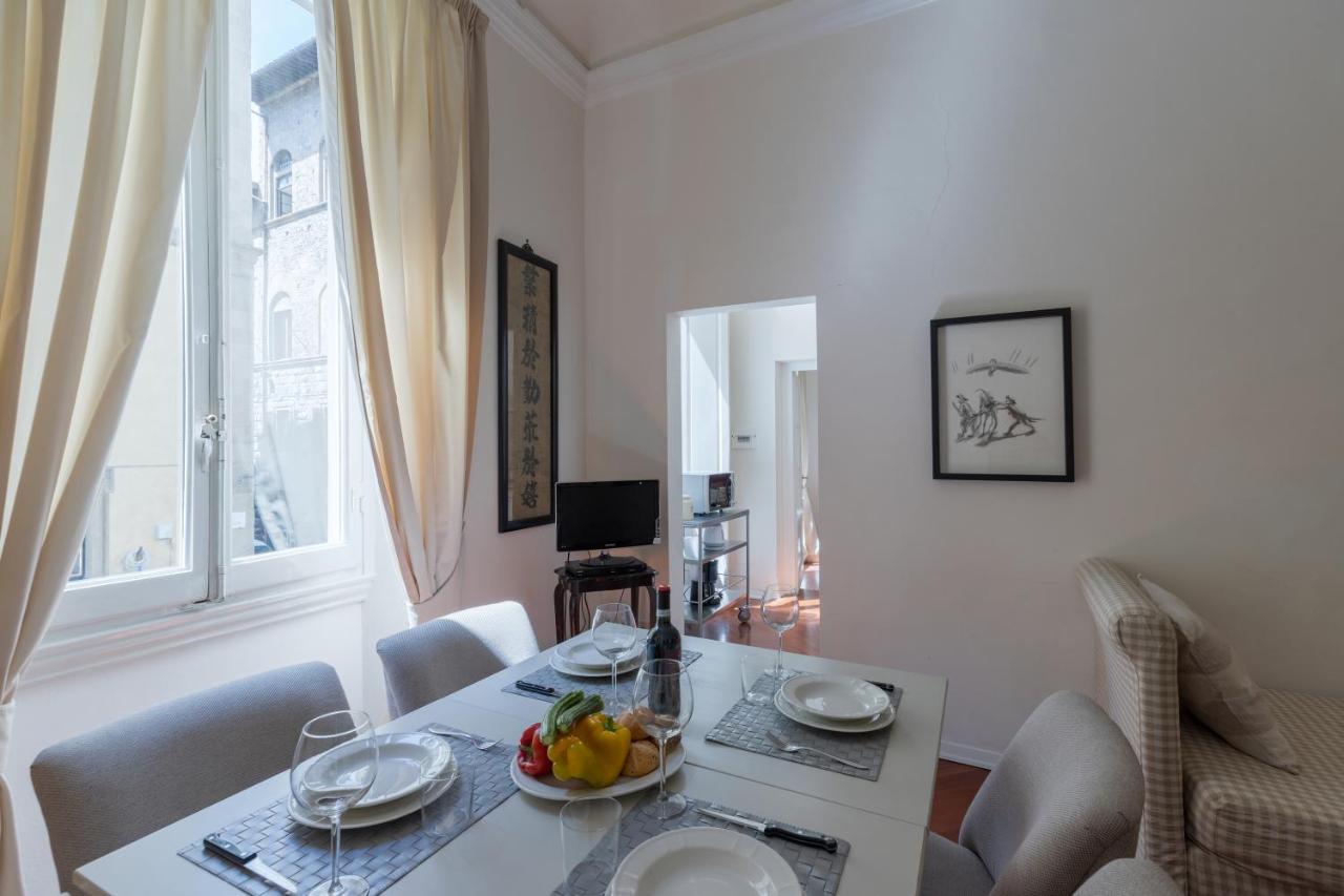Big Apartment A Stone'S Throw From The Duomo Florencia Exterior foto